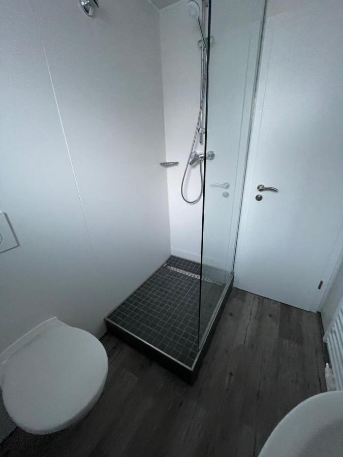 Schoene Zentrale Zimmer In Wilhelmshaven Apartment Exterior photo