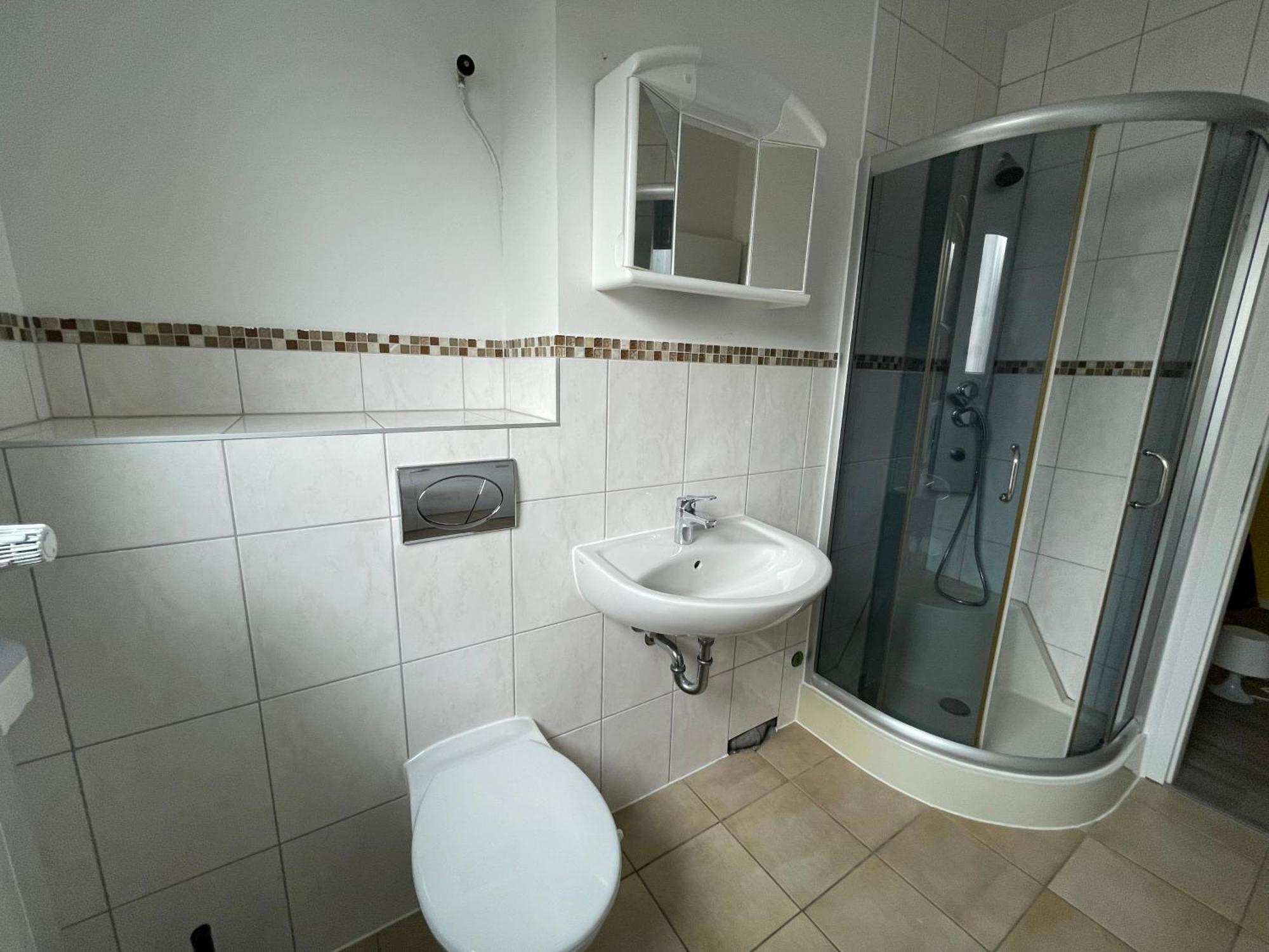Schoene Zentrale Zimmer In Wilhelmshaven Apartment Exterior photo